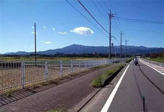 日本农村人住的房子 我只有羡慕嫉妒恨